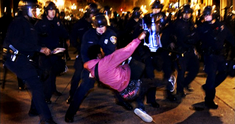 Oakland police officers slam videographer to the ground, making his job difficult